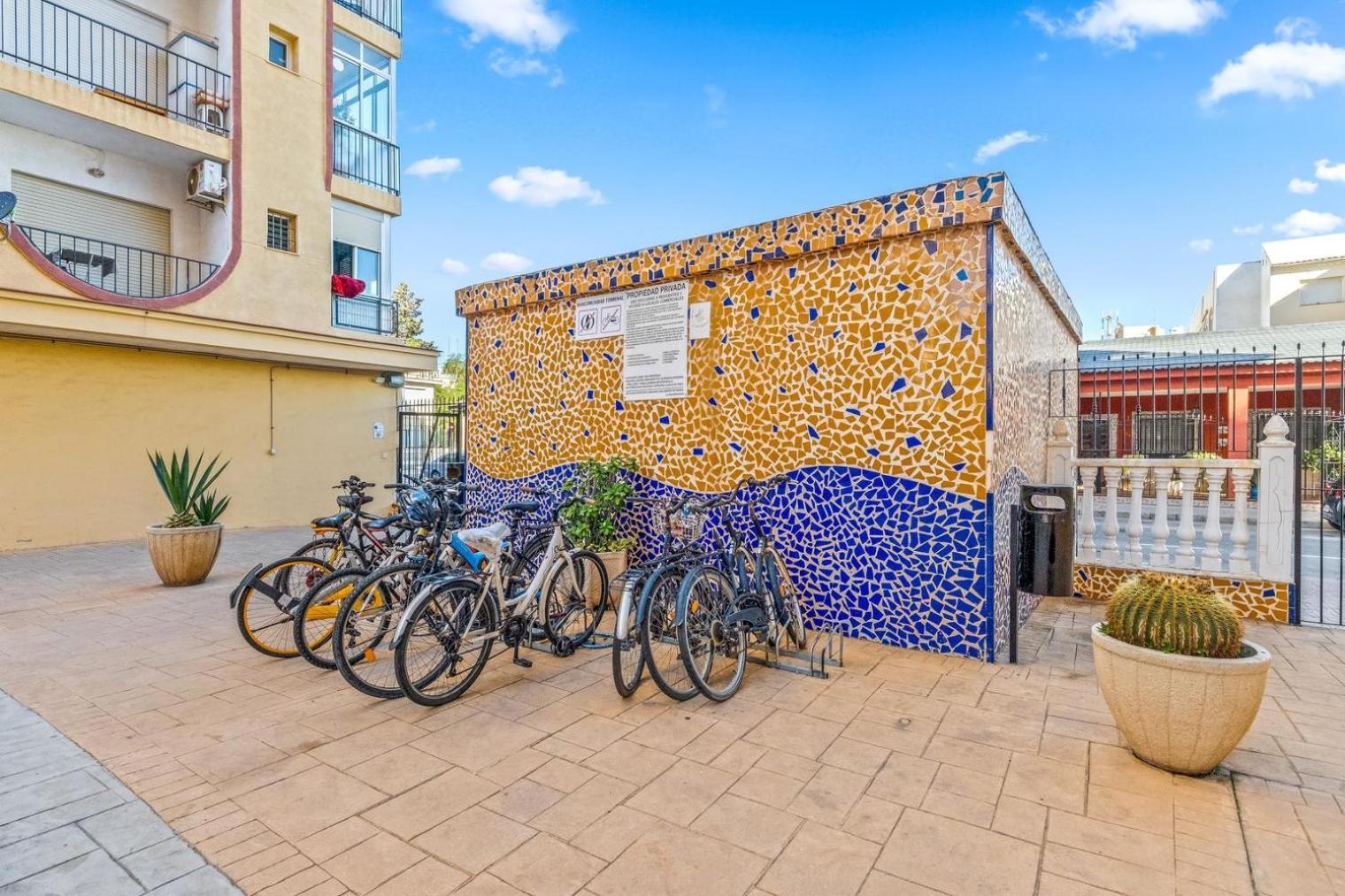 Studio A 200M De La Playa Los Locos Torrevieja Dış mekan fotoğraf