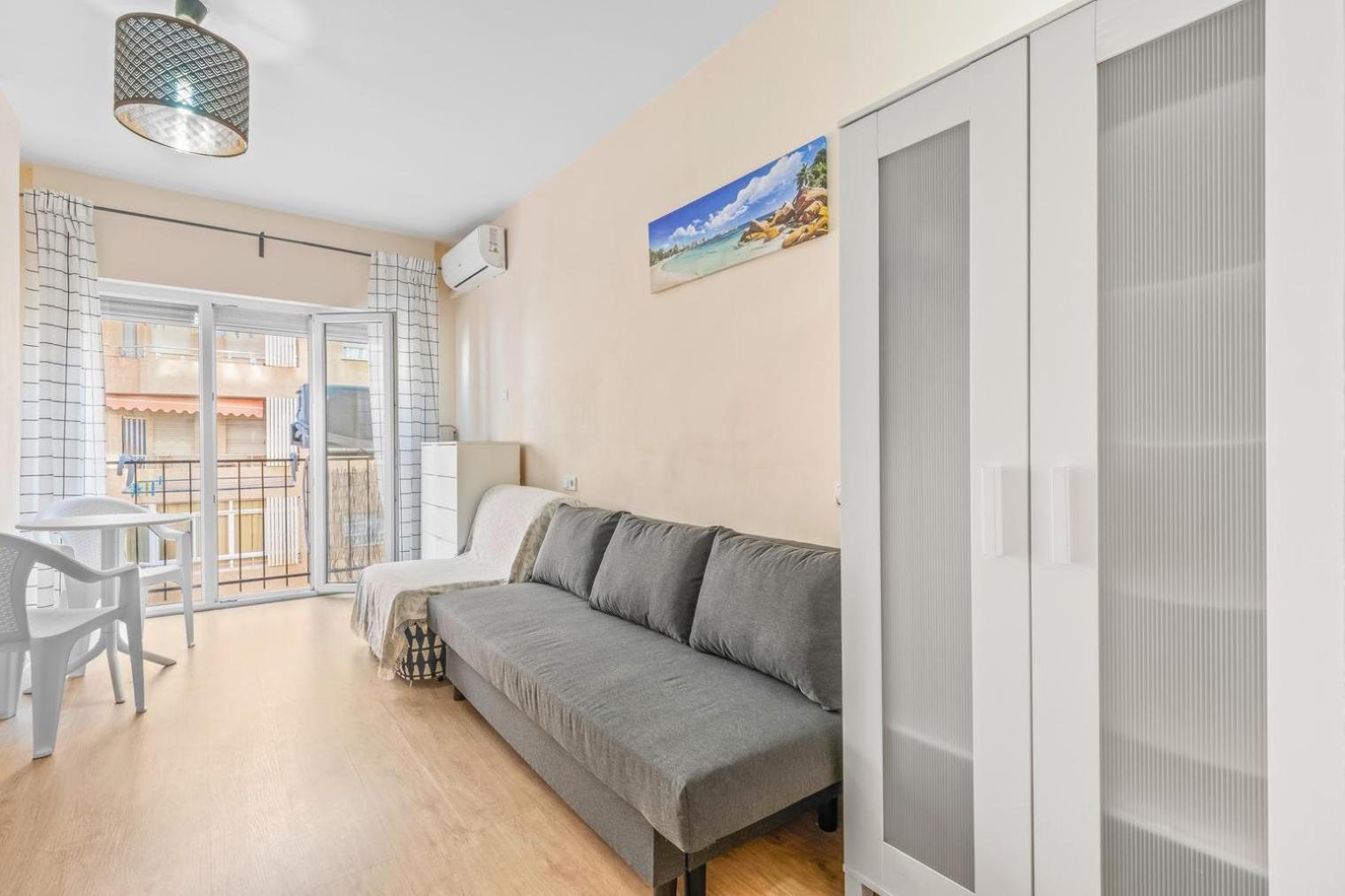 Studio A 200M De La Playa Los Locos Torrevieja Dış mekan fotoğraf