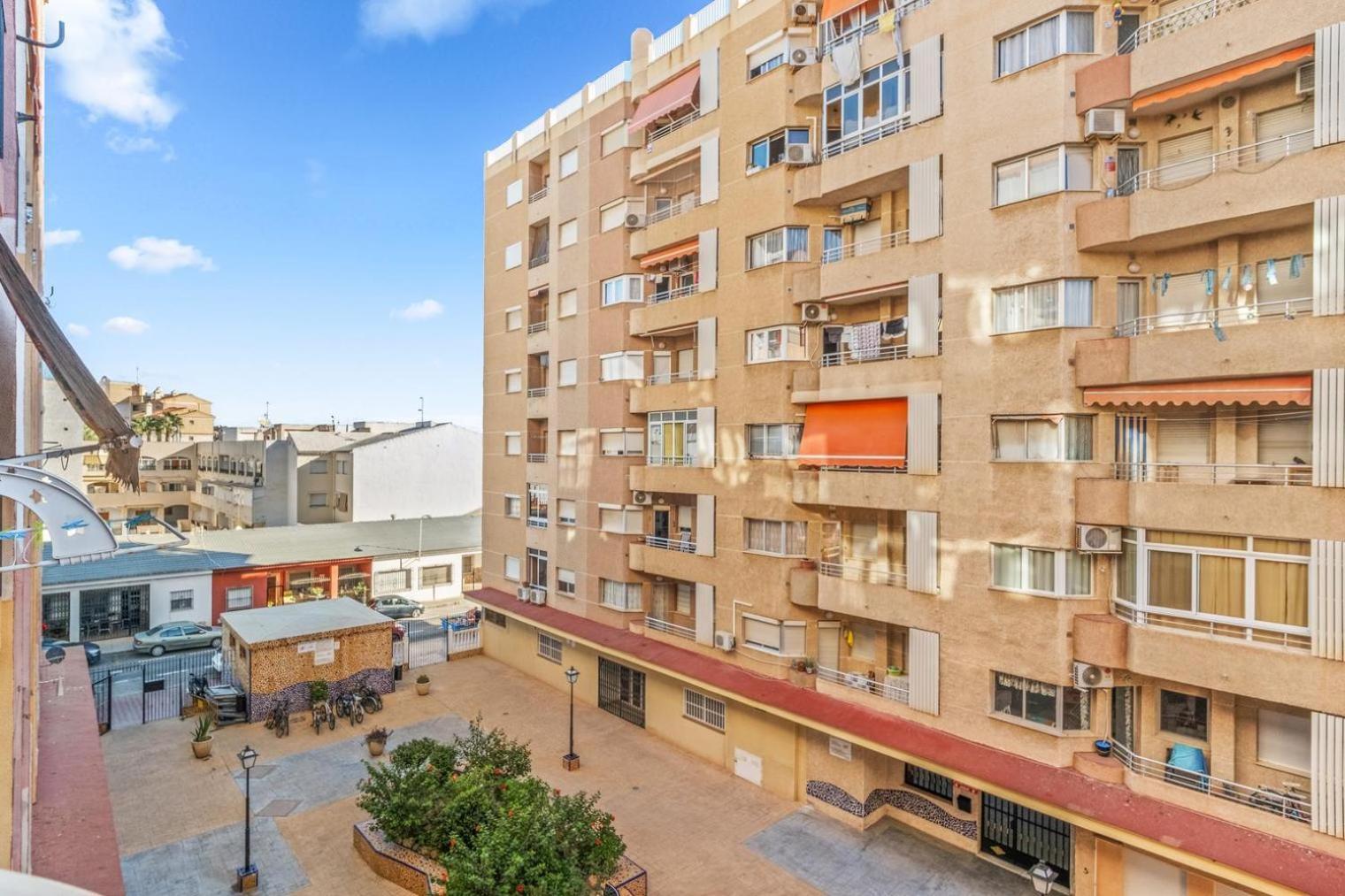 Studio A 200M De La Playa Los Locos Torrevieja Dış mekan fotoğraf