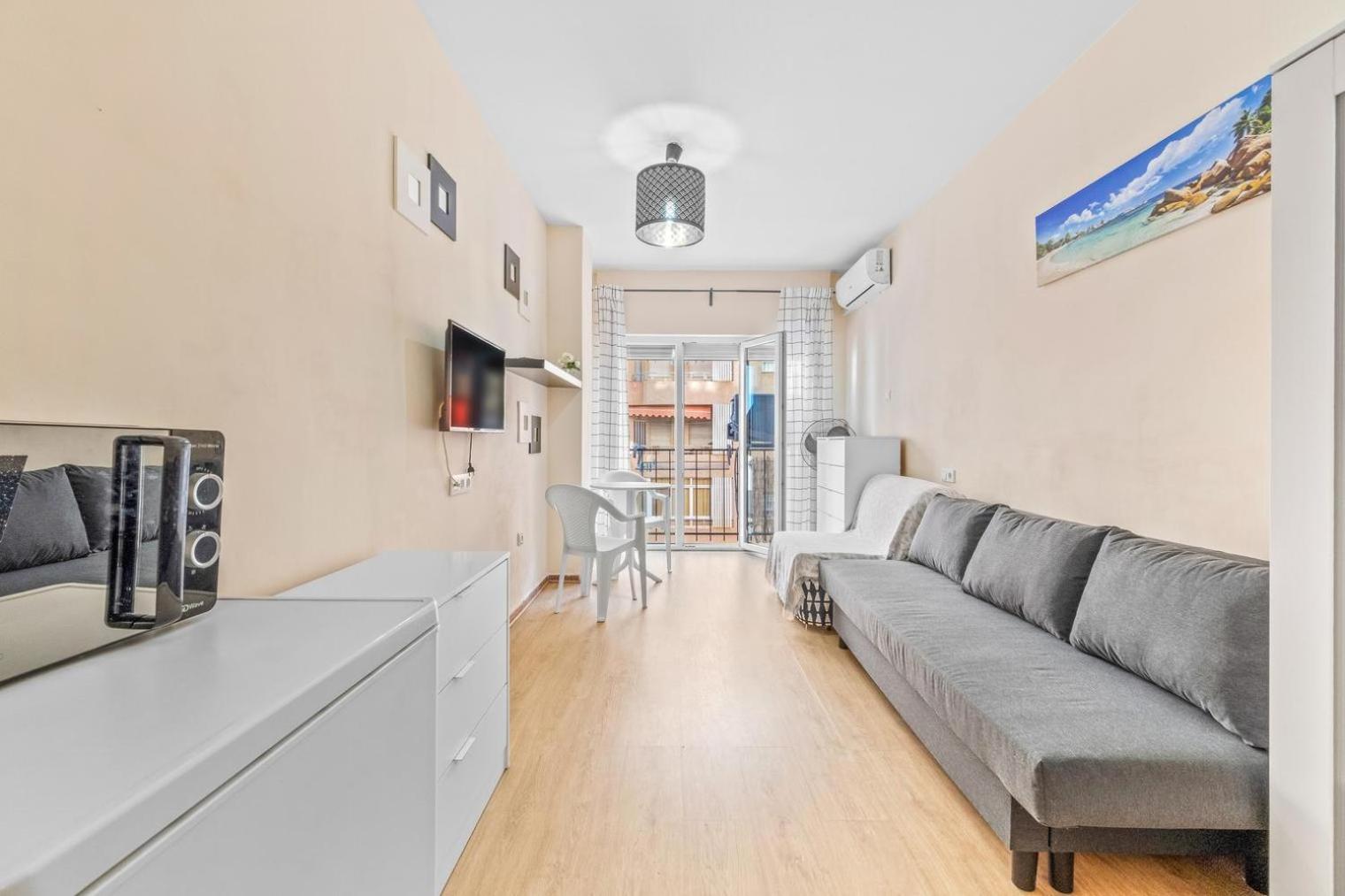Studio A 200M De La Playa Los Locos Torrevieja Dış mekan fotoğraf