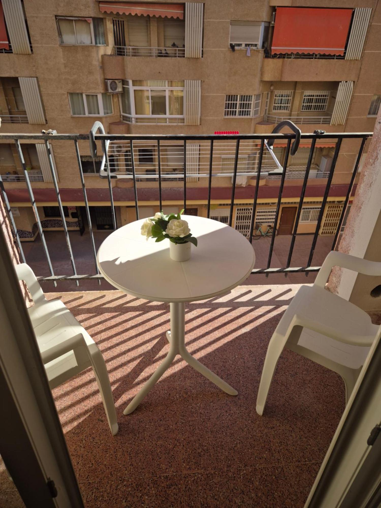 Studio A 200M De La Playa Los Locos Torrevieja Oda fotoğraf